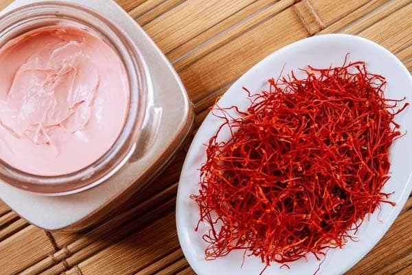 قیمت خرید زعفران سرگل عمده به صرفه و ارزان